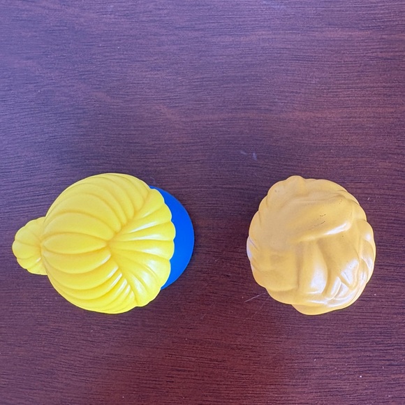 4 Sets for $20 - Two Fisher Price Little People Replacement Pieces Girl Wiseman - Picture 5 of 6